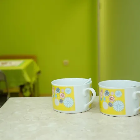 Lime - Fresh 1-bedroom In A Lively Area *